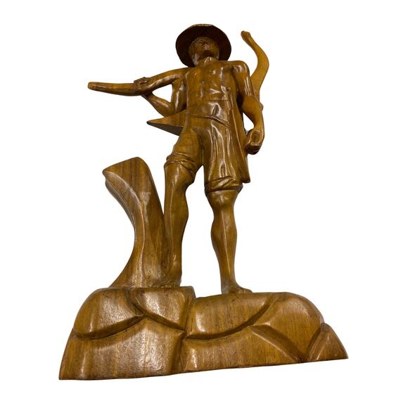 Vintage Asian Hand Carved Wooden Farm Worker with Scythe - Picture 2 of 14